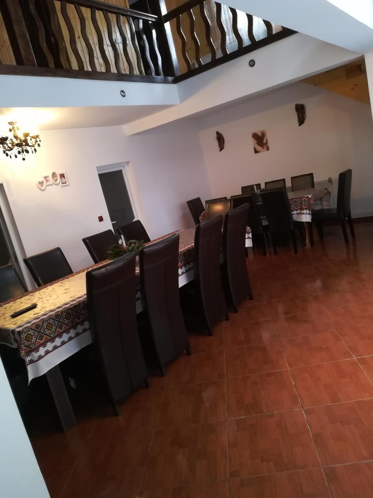 הוילה Rucăr Casa Raul מראה חיצוני תמונה