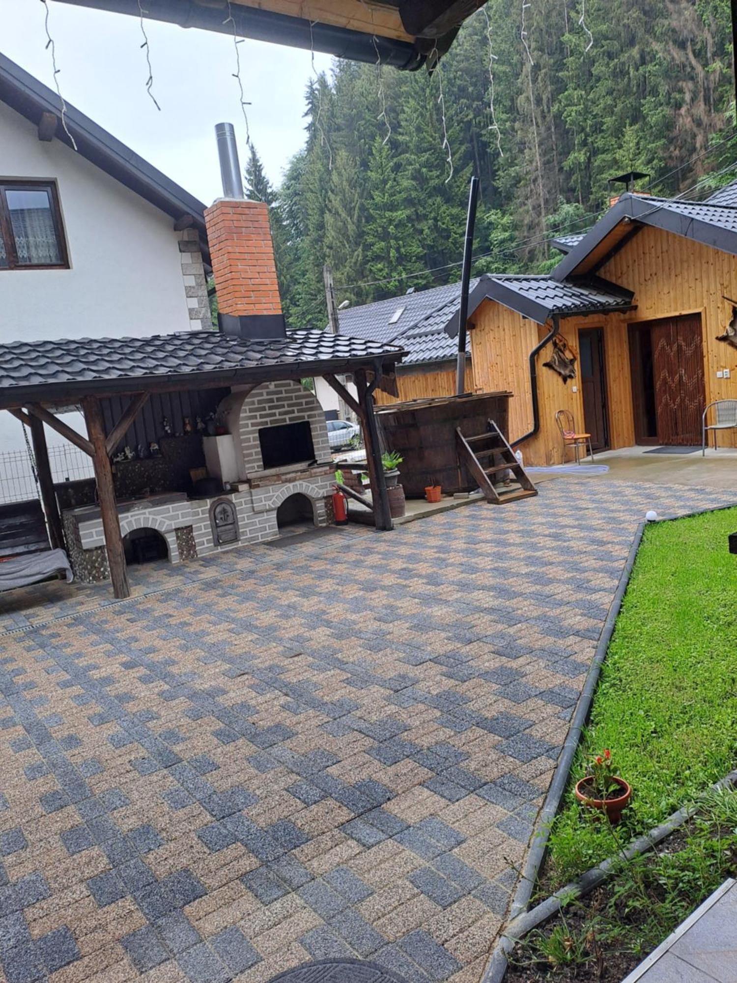 הוילה Rucăr Casa Raul מראה חיצוני תמונה